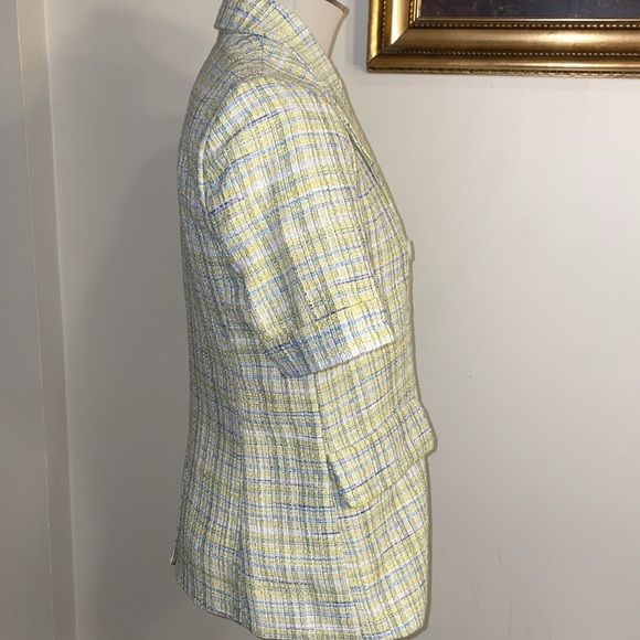 Maison d'Amelie Paris Tweed Short Sleeve Blazer/Jacket & Shorts. Multi Color. - Picture 3 of 13